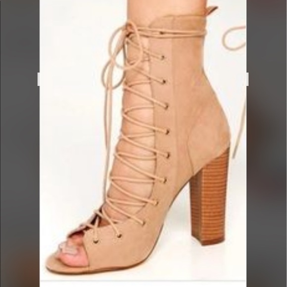 Lulus lace up stacked heel ankle booties - Picture 1 of 10